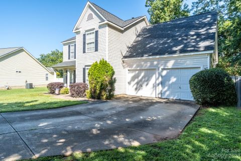 105 N Mulberry Court
