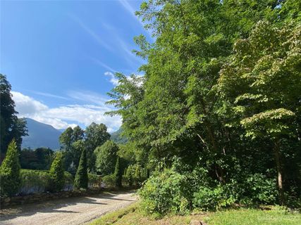 00000 Emerald Lane sold home in Fie Top Woodlands, Maggie Valley, NC