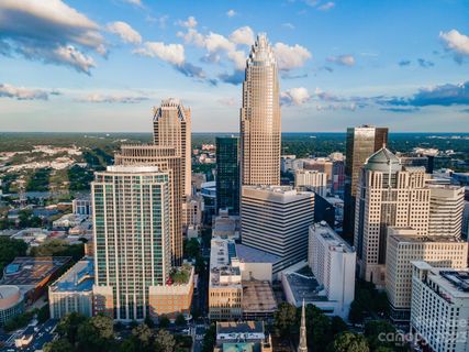 210 Church Street 2807