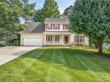 600 Carolina Holly Way