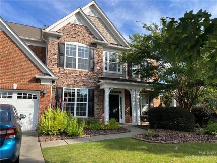 2502 Creek Manor Drive