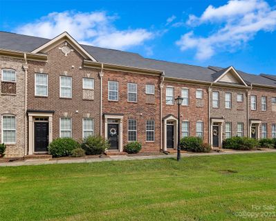 11004 Cedar Walk Lane