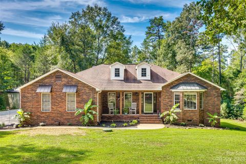 331 Point Carpenter Road sold home in Lakeview Landing, Indian Land, SC