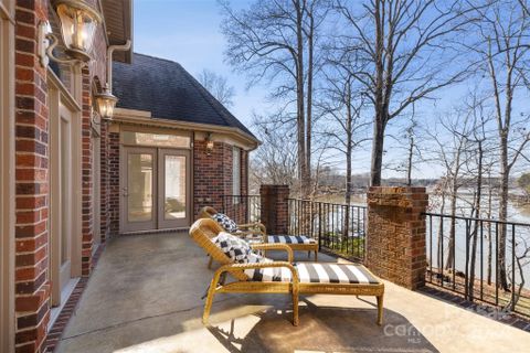 146 W Maranta Road sold home in The Enclave, Mooresville, NC