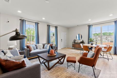 8025 Whitegrove Road 10B