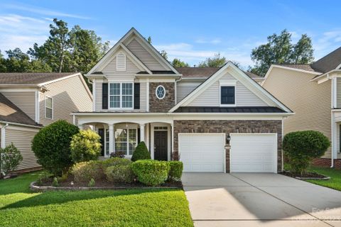 10866 River Oaks Drive