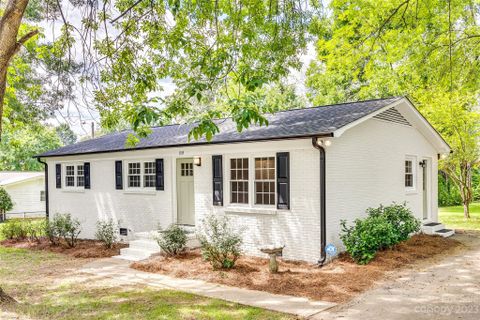1515 Sheheen Street sold home in Darlington Heights, Rock Hill, SC