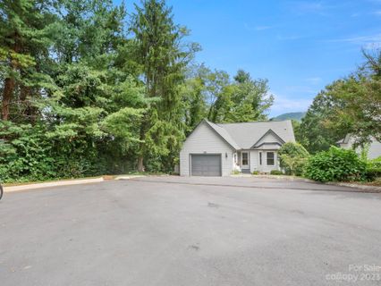 126 Cimarron Drive