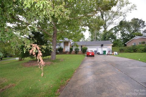7216 Kilcullen Drive sold home in Springbrook, Charlotte, NC