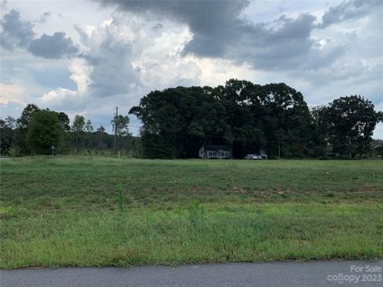 120 Scenic View Drive