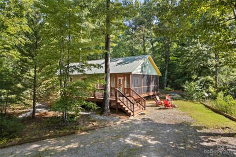 413 Wesley Lane 90 sold home in Piney Mountain, Saluda, NC
