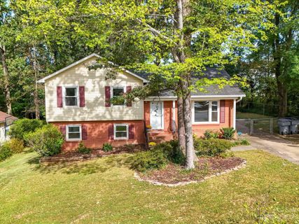 730 Pineborough Road