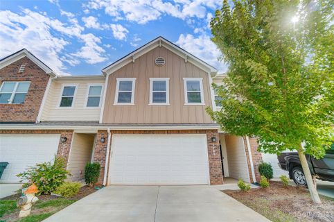 2708 Cregstone Way sold home in Barclay Woods Townhomes, Fort Mill, SC