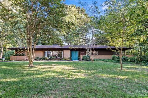 1510 Burtonwood Circle sold home in Burtonwood, Charlotte, NC