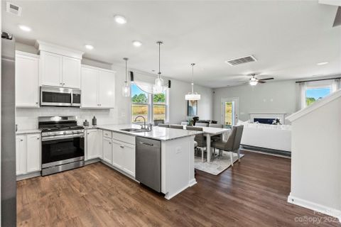 8228 Mccormick Street sold home in Villas at Sherrills Ford, Terrell, NC
