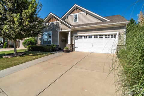 211 Blossom Ridge Drive