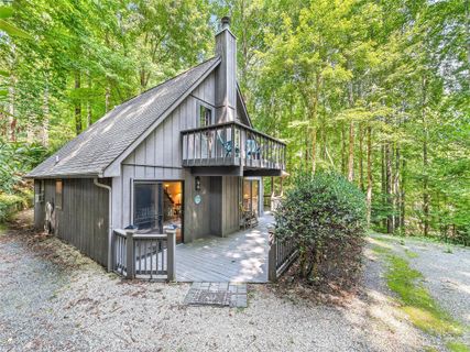 56 Friar Tuck Lane sold home in Sherwood Forest, Maggie Valley, NC