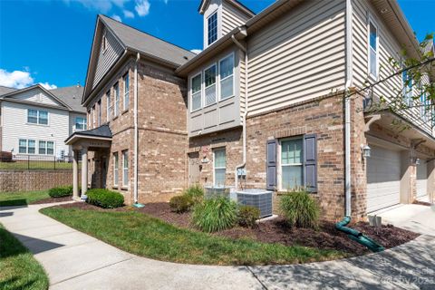 14644 Juventus Street 8303