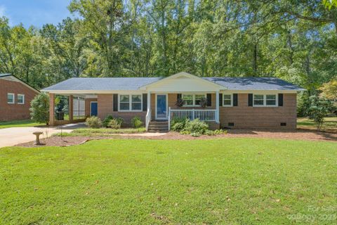 709 University Drive sold home in Sedgefield, Rock Hill, SC