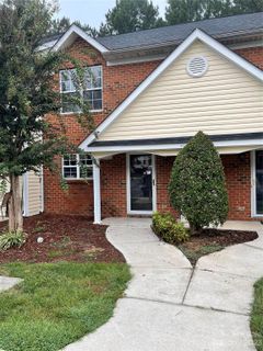 3709 Melrose Cottage Drive