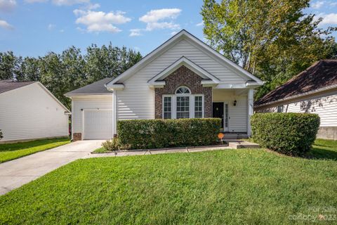 1520 Jeffrey Bryan Drive sold home in Lakeview at Faires Farm, Charlotte, NC