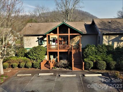 678 Olympic Drive 2