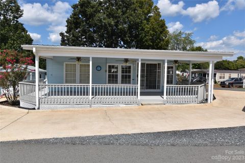 172 S Cardinal Drive