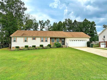 106 Cabin Creek Drive