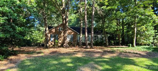 2400 Connemara Drive