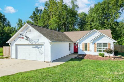 58 Bannister Place sold home in Amberly, Pageland, SC