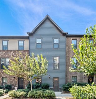 177 W Summit Avenue