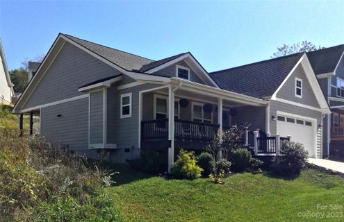 48 Greenwood Fields Drive