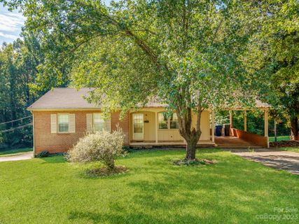 348 29th Avenue sold home in Northwood Hills, Hickory, NC