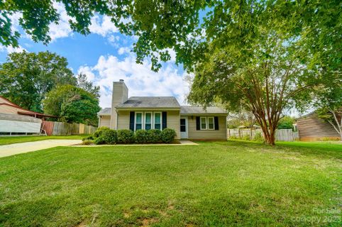 5996 Tall Tree Lane sold home in Timber Forest, Harrisburg, NC