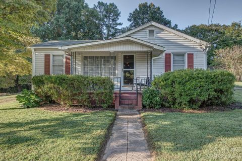 2555 Milton Avenue sold home in Textiles Inc Myrtle Mill, Gastonia, NC