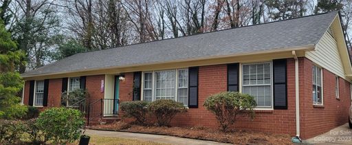 1042 Pinafore Drive