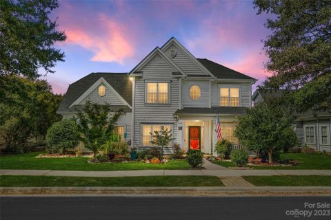 1002 Triple Crown Drive