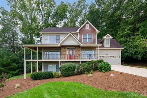 340 Scarlet Tanager Court sold home in Ashley Woods, Arden, NC