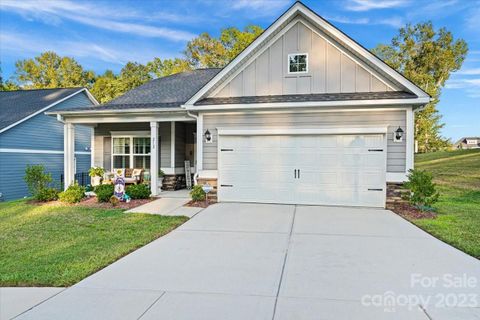 212 Cramerton Mills Parkway