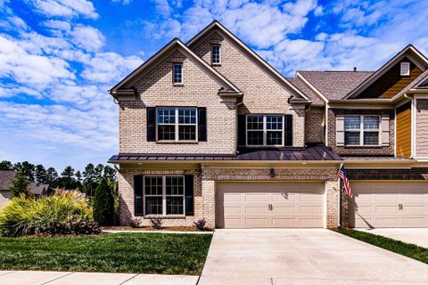 1033 Crest Oak Lane