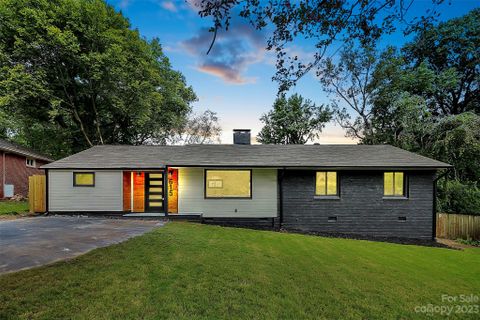 615 Manhasset Road