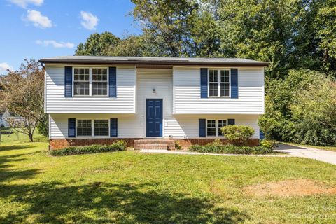 7120 Clear Crossing Lane sold home in Wyndmere, Mint Hill, NC