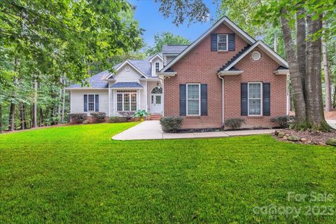 1920 Dawnhurst Lane sold home in Hunters Place, York, SC