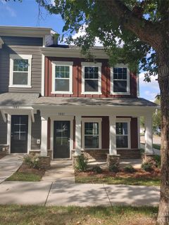 1801 Edgewater Drive