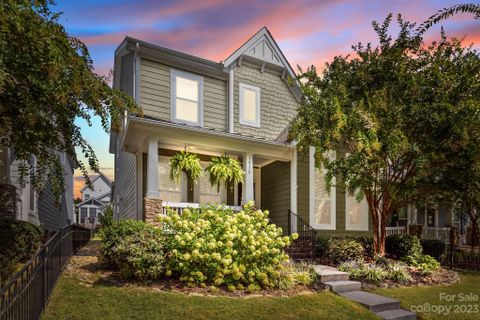 1510 Lovers Lawn Trace