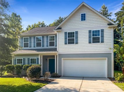 2352 Lake Vista Drive sold home in Kellys Landing, Mount Holly, NC