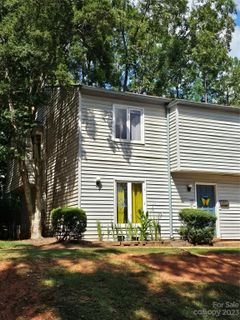 2005 Stoney Point Lane 10