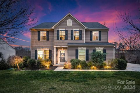 6940 Pin Oaks Drive sold home in Pin Oaks, Denver, NC