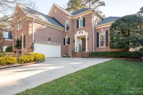 18412 Turnberry Court