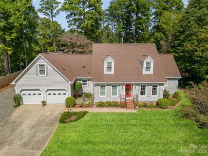 8229 Fairfield Forest Road